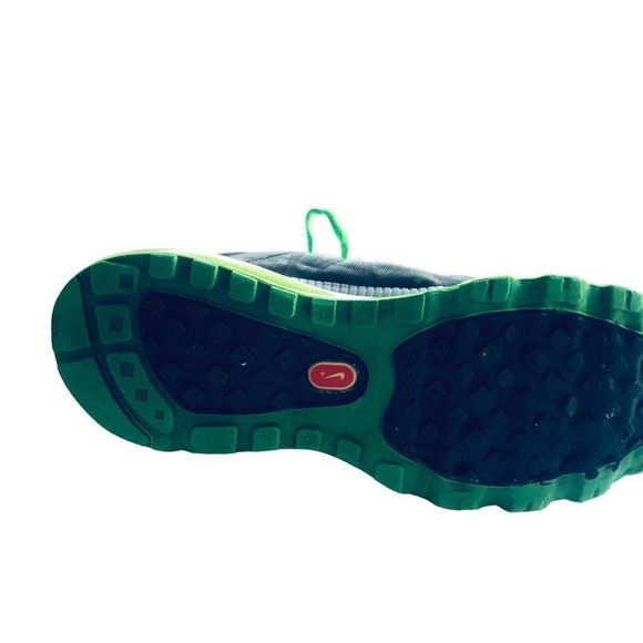 Nike Air Max 2011 Green Up Womans Size 7.5 - Picture 5 of 12